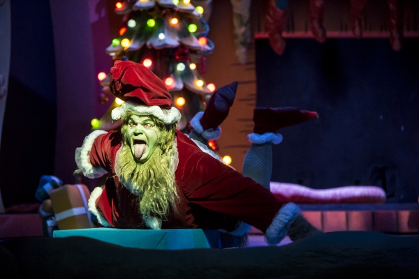 Photo Flash: First Look at Dr. Seuss' HOW THE GRINCH STOLE CHRISTMAS at Children's Theatre Company Image