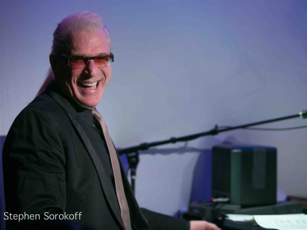 Photo Coverage: Giselle Wolf Brings JOURNEYS: A CELEBRATION to The Metropolitan Room Image