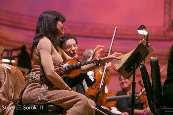 Photo Coverage: Conductor Steven Reineke Rehearses The New York Pops at Carnegie Hall Image