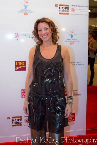 Photo Coverage: Annie Lennox, Sarah McLachlan and Angelique Kidjo at HOPE RISING Image