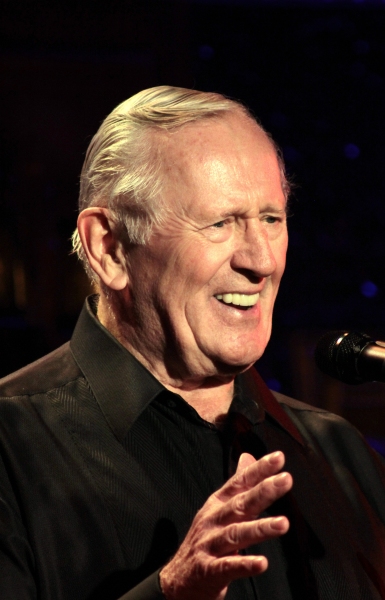 Photo Coverage: Laura Osnes, Leslie Uggams, and More Preview 54 Below Shows! Image
