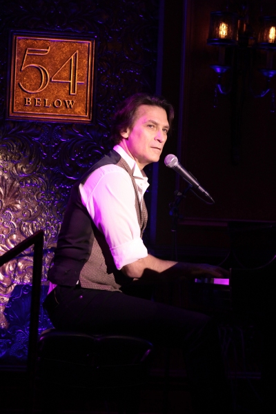 Photo Coverage: Laura Osnes, Leslie Uggams, and More Preview 54 Below Shows! Image