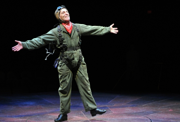 Photo Flash: First Look at Marriott Theatre's MY ONE AND ONLY Image