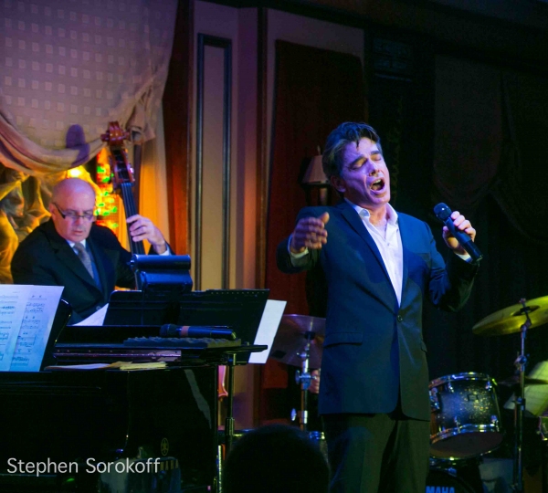 Photo Coverage: Peter Gallagher Brings HOW'D ALL YOU PEOPLE GET IN MY ROOM? to Feinstein's Image