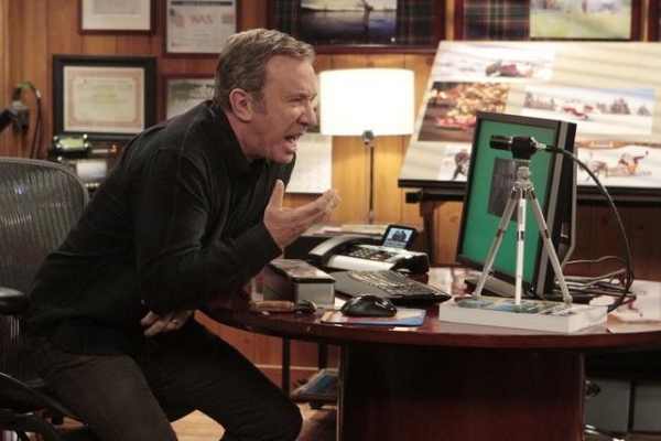 Photo Flash: First Look at LAST MAN STANDING's Christmas Episode, Airs 12/14 Image