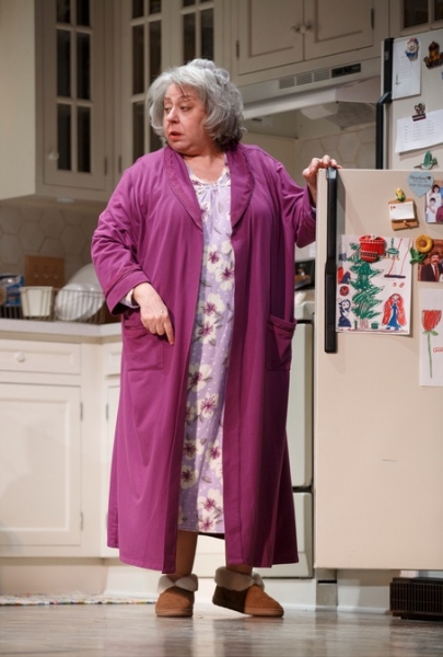 Photo Flash: First Look at Katie Holmes, Norbert Leo Butz and More in DEAD ACCOUNTS on Broadway! Image