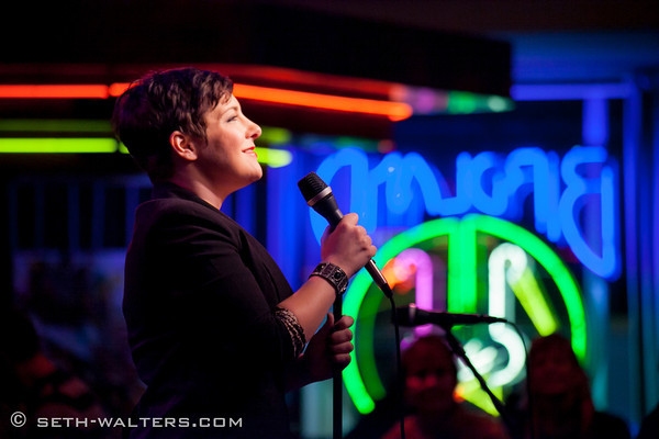 Photo Flash: Daisy Egan Plays Broadway At Birdland! Image