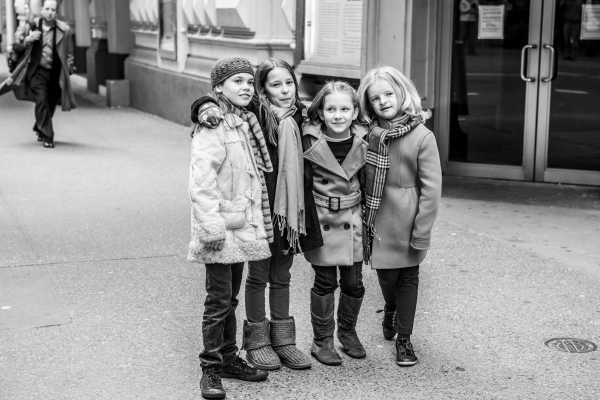 Oona Laurence, Sophie Gennusa, Bailey Ryon and Milly Shapiro Photo