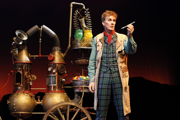 Photo Flash: First Look at David Hobson, Rachael Beck and More in CHITTY CHITTY BANG BANG Image