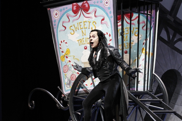 Photo Flash: First Look at David Hobson, Rachael Beck and More in CHITTY CHITTY BANG BANG Image