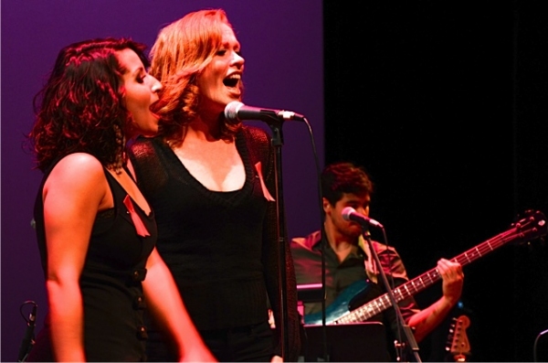 Photo Flash: JERSEY BOYS Tour Holds 'Rock Like a Man' Concert to Benefit BCEFA Image