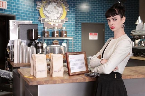 Photo Flash: DON'T TRUST THE B---- IN APARTMENT 23's 'The Leak...', to Air 12/18 Image