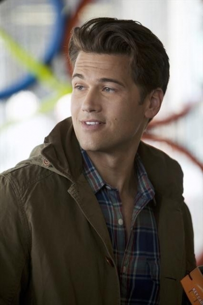 Photo Flash: First Look - HAPPY ENDINGS' P & P Romance Factory,' airs 12/4 Image
