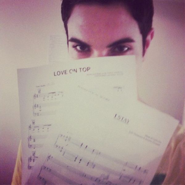 Photo Flash: Saturday Intermission Pics, Nov 17 - CHAPLIN Preps for Turkey Day, First SIPs from EDWIN DROOD, GIANT and More!  Image