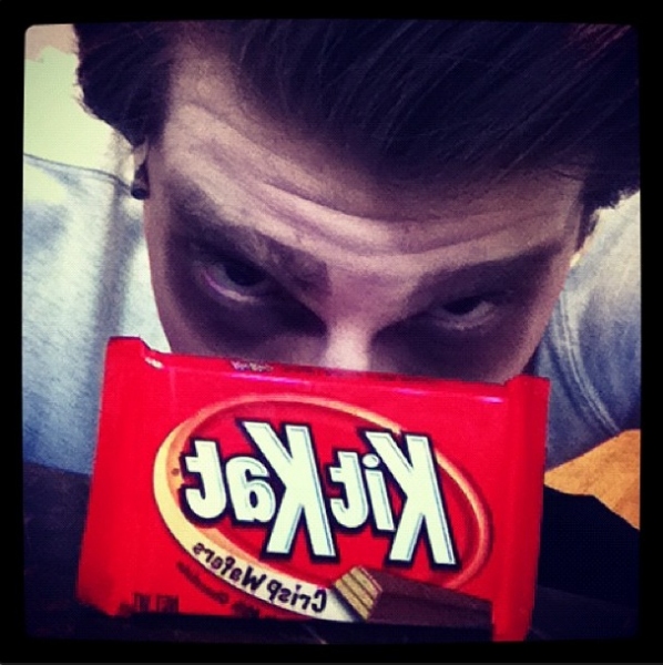 Photo Flash: Saturday Intermission Pics, Nov 17 - CHAPLIN Preps for Turkey Day, First SIPs from EDWIN DROOD, GIANT and More!  Image