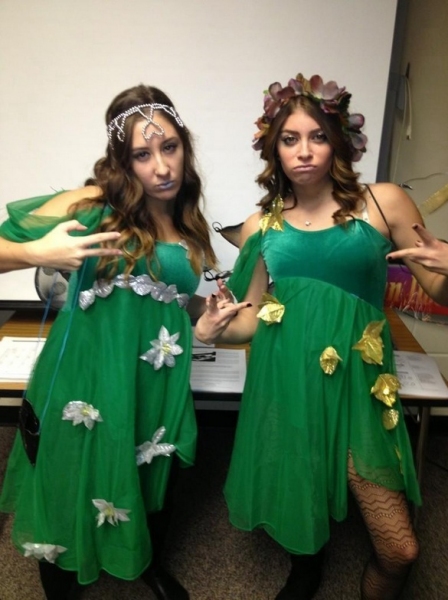 Photo Flash: Saturday Intermission Pics, Nov 17, Part 2 - EVITA Channels THE PERFORMERS, PHANTOM Does TWILIGHT & More! Image