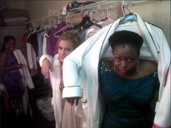 Photo Flash: Saturday Intermission Pics, Nov 17, Part 2 - EVITA Channels THE PERFORMERS, PHANTOM Does TWILIGHT & More! Image