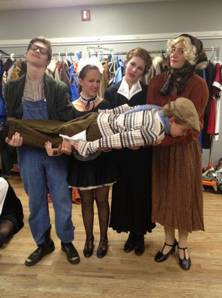 Photo Flash: Saturday Intermission Pics, Nov 17, Part 2 - EVITA Channels THE PERFORMERS, PHANTOM Does TWILIGHT & More! Image