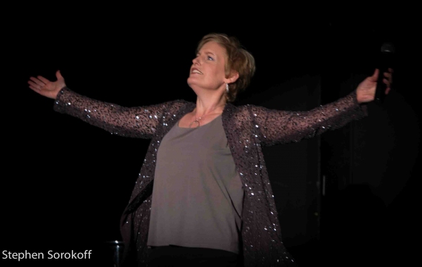 Photo Coverage: Liz Callaway Plays Helsinki Hudson Image