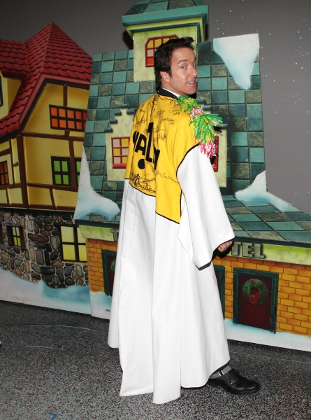 Exclusive Photo Coverage: Inside ELF's Gypsy Robe Ceremony Image