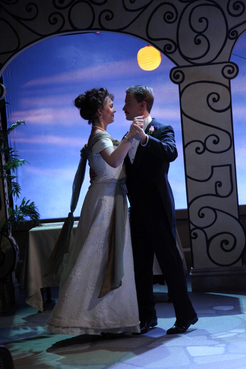 Photo Flash: First Look at Remy Bumppo's YOU CAN NEVER TELL Image