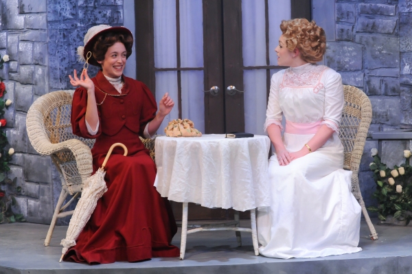 Photo Flash: First Look at Cincinnati Shakespeare's THE IMPORTANCE OF BEING EARNEST Image