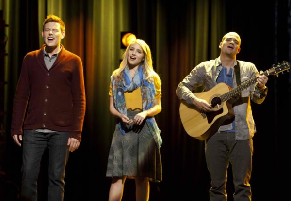Photo Flash: First Look at GLEE's 'Thanksgiving' Episode! Image