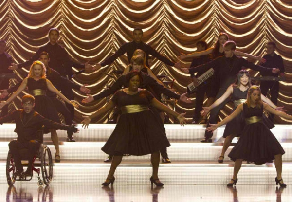 Photo Flash: First Look at GLEE's 'Thanksgiving' Episode! Image