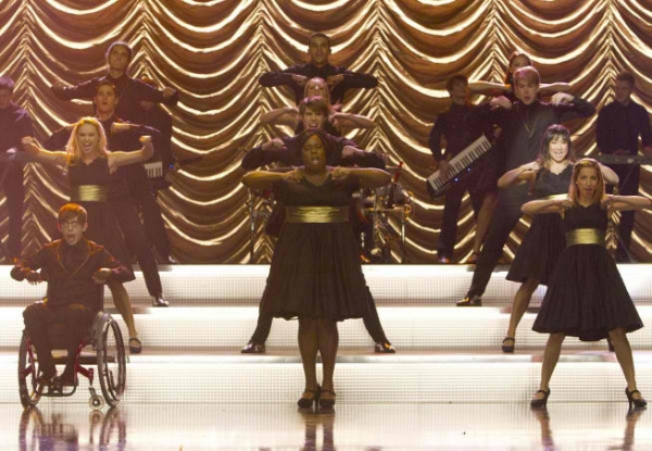 Photo Flash: First Look at GLEE's 'Thanksgiving' Episode! Image