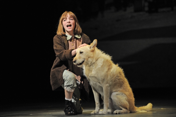 Photo Flash: Paramount Theatre Opens ANNIE Tonight Image