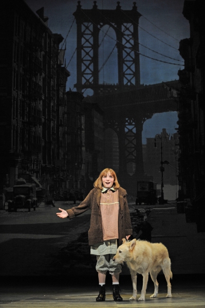Photo Flash: Paramount Theatre Opens ANNIE Tonight Image