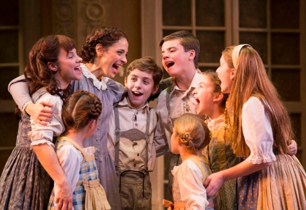 Photo Flash: First Look at Elena Shaddow, Ben Davis and More in Paper Mill's THE SOUND OF MUSIC Image
