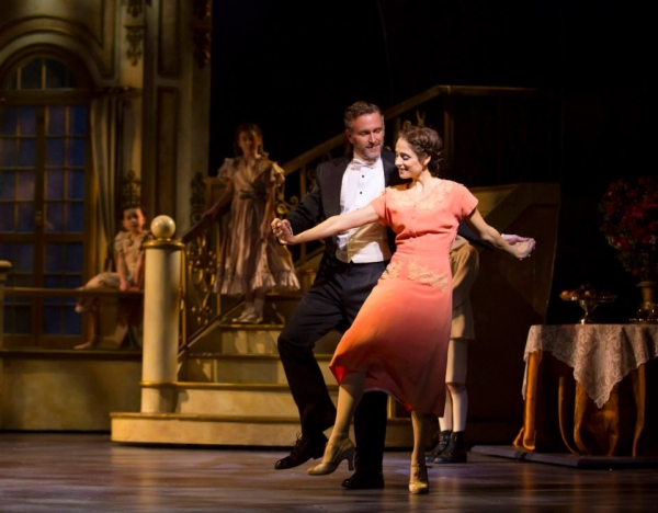 Photo Flash: First Look at Elena Shaddow, Ben Davis and More in Paper Mill's THE SOUND OF MUSIC Image
