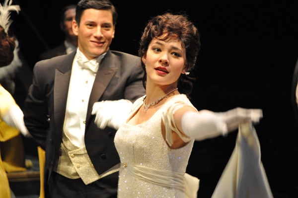 Photo Flash: First Look at Manna Nichols, Nicholas Rodriguez and More in Arena Stage's MY FAIR LADY Image