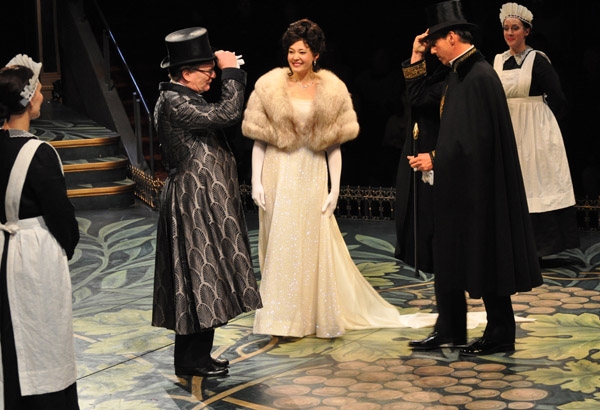 Photo Flash: First Look at Manna Nichols, Nicholas Rodriguez and More in Arena Stage's MY FAIR LADY Image