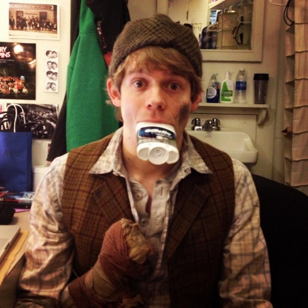 Photo Flash: Saturday Intermission Pics, Nov 24 - NEWSIES Does A CHRISTMAS STORY, Broadway Supports Injured Fan and More! Image