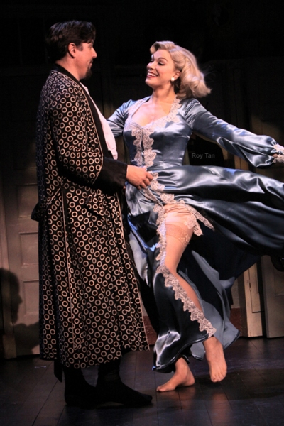 Photo Flash: First Look at KISS ME, KATE on the West End! Image