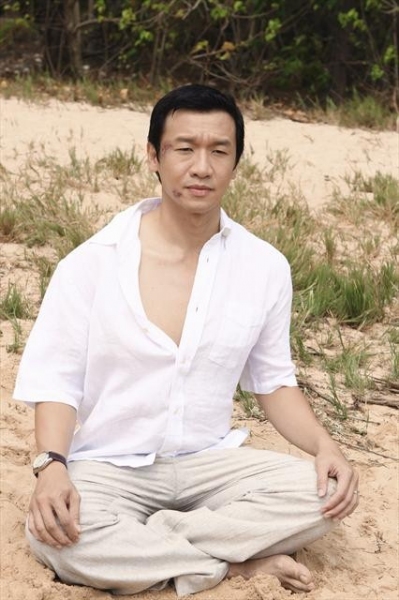 Photo Flash: First Look - LAST RESORT's 'Blue Water,' Airing 12/13 Image