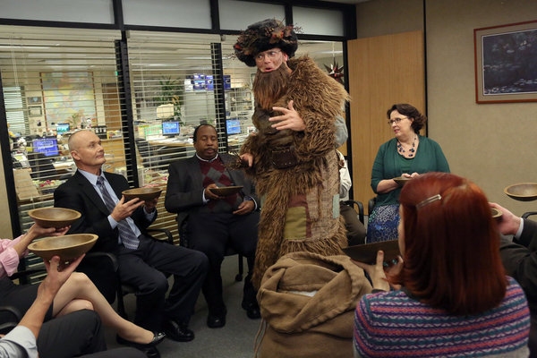 Photo Flash: First Look - THE OFFICE's Christmas Episode, Airing 12/6 Image