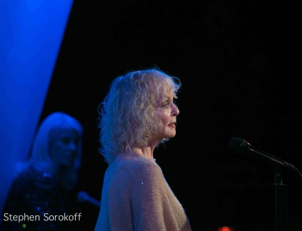 Photo Coverage: Jamie deRoy & Friends Plays the Metropolitan Room Image