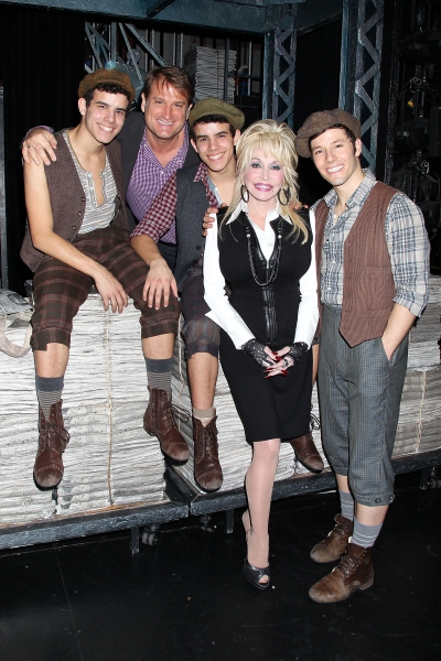 Photo Flash: Dolly Parton Visits NEWSIES! Image