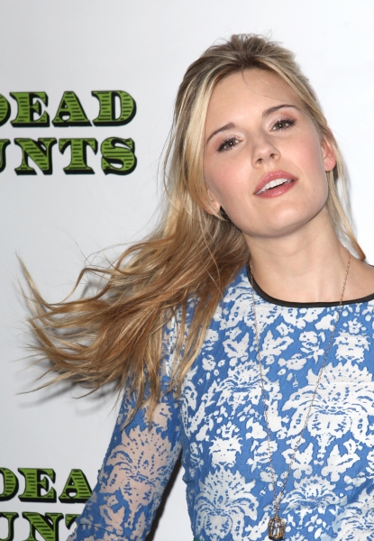 Photo Coverage: DEAD ACCOUNTS - Red Carpet Theatre Arrivals  Image