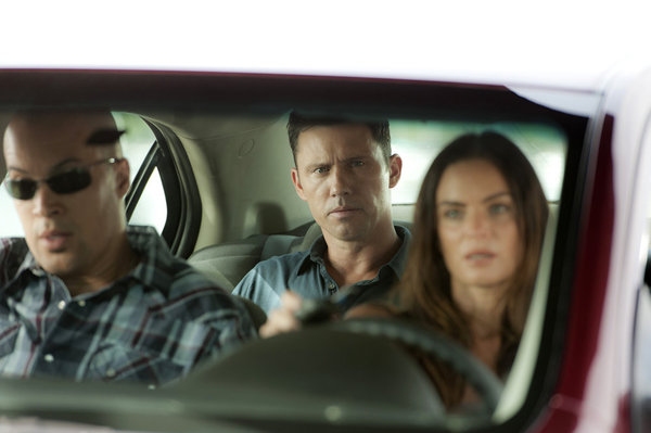 Photo Flash: First Look - BURN NOTICE's 'Best Laid Plans,' Airing 12/6 Image