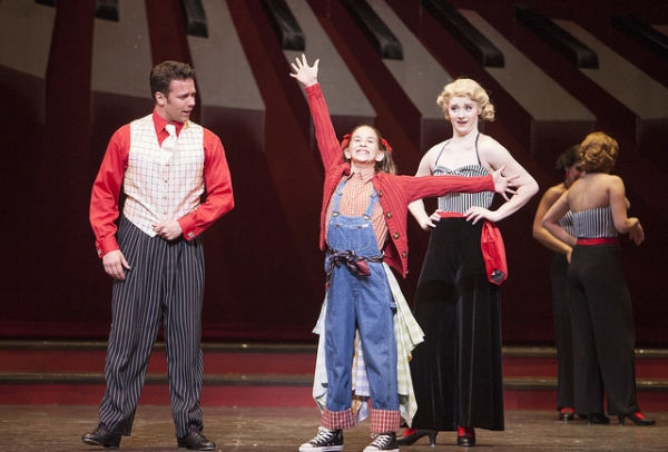 Photo Flash: First Look at Nicolas Dromard, Tom Galantich and More in IRVING BERLIN'S WHITE CHRISTMAS at The Denver Center Image