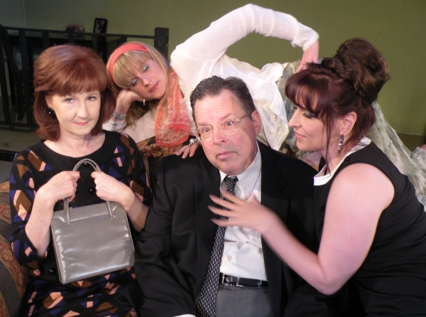 Photo Flash: First Look at Theatre Southwest's LAST OF THE RED HOT LOVERS Image