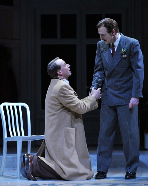 Photo Flash: First Look at PlayMakers' IT'S A WONDERFUL LIFE: A LIVE RADIO PlAY Image