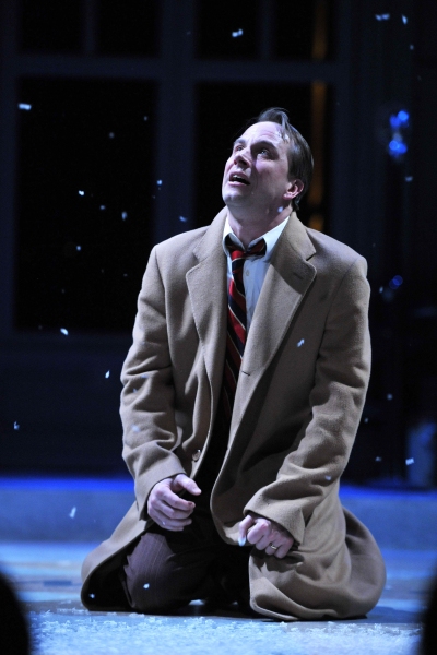 Photo Flash: First Look at PlayMakers' IT'S A WONDERFUL LIFE: A LIVE RADIO PlAY Image