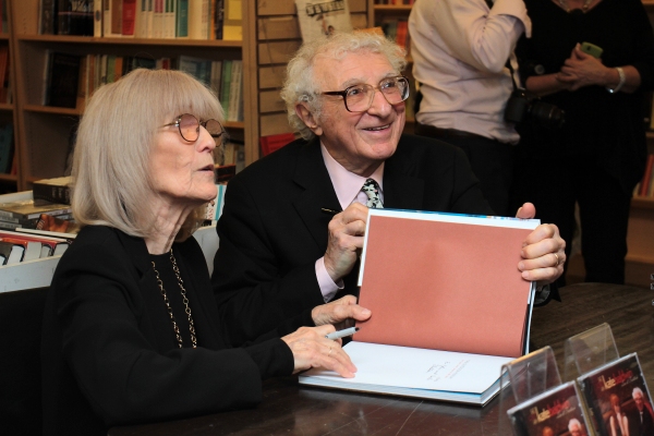 Photo Coverage: Sheldon & Margery Harnick Unveil OUTDOOR MUSEUM at Drama Book Shop 