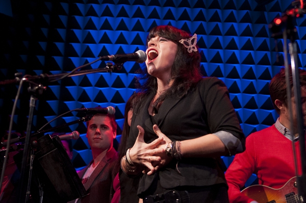 Photo Flash: Broadway Stars Belt It Out in RAZIA'S SHADOW Stage Debut at Joe's Pub Image