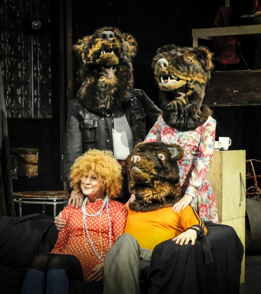 Photo Flash: First Look at Serbian National Theatre's THE DOLL SHIP at La MaMa Image